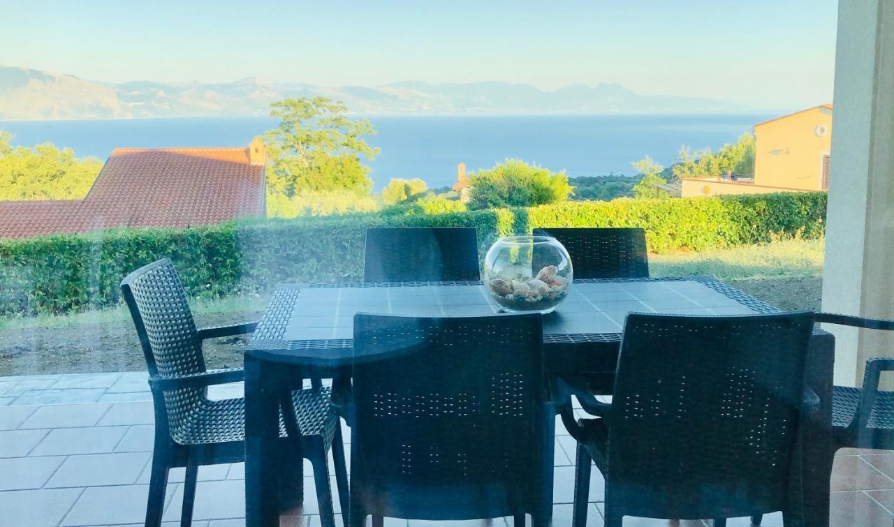 Tre Borghi Villa Сан Джовани а Пиро Екстериор снимка
