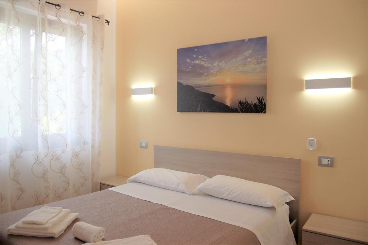 Tre Borghi Villa Сан Джовани а Пиро Екстериор снимка