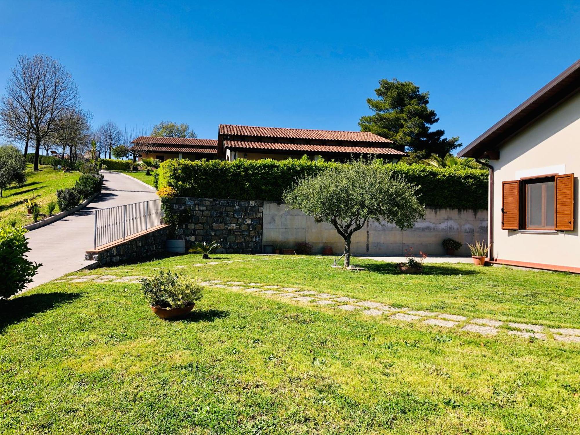 Tre Borghi Villa Сан Джовани а Пиро Екстериор снимка